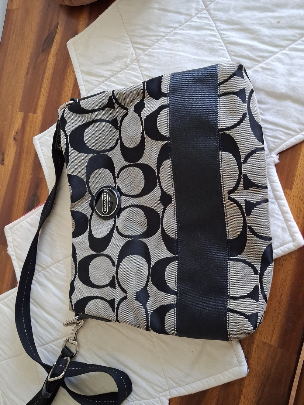 Coach Black and Beige Signature Canvas Crossbody